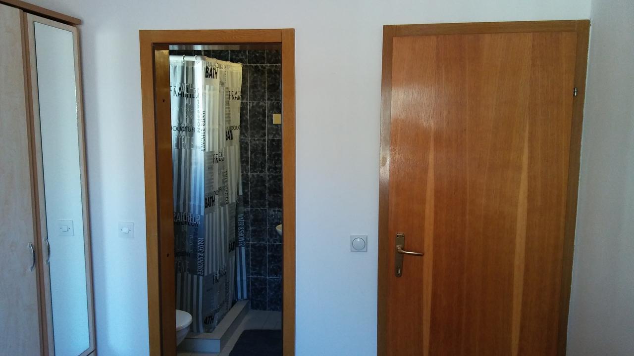 Guest House Villa Castio Petrovac Luaran gambar
