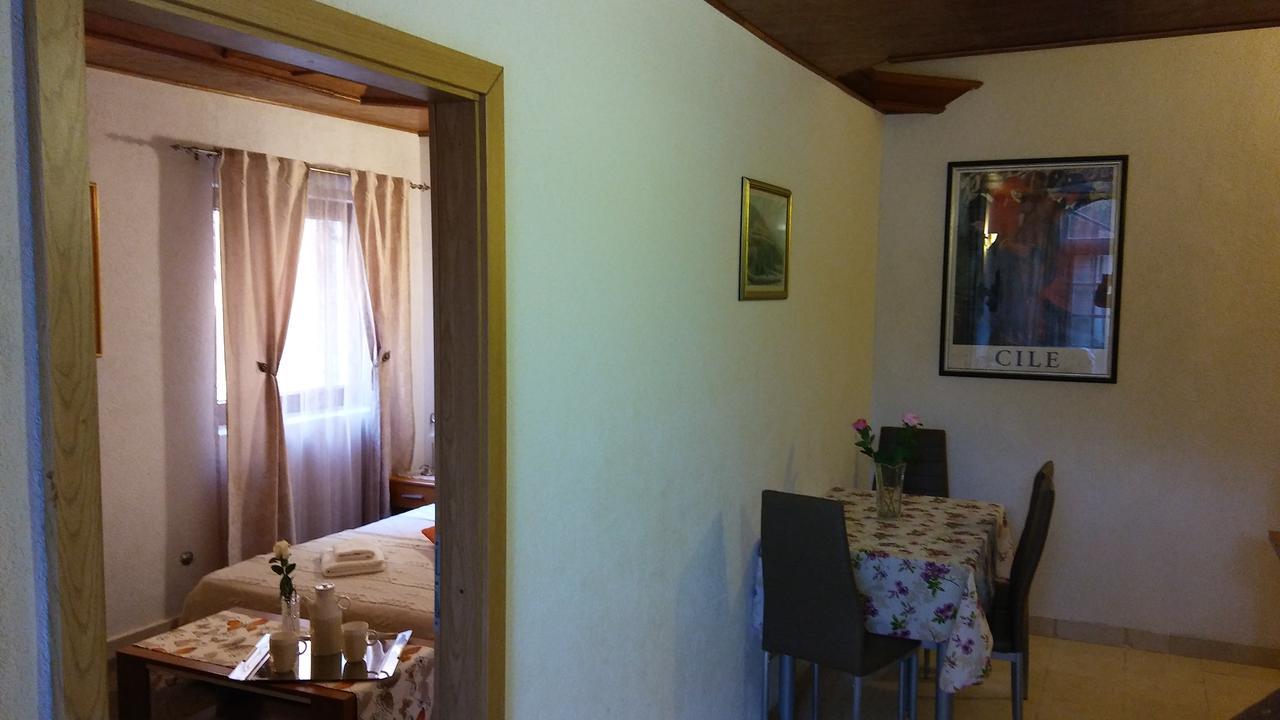 Guest House Villa Castio Petrovac Luaran gambar