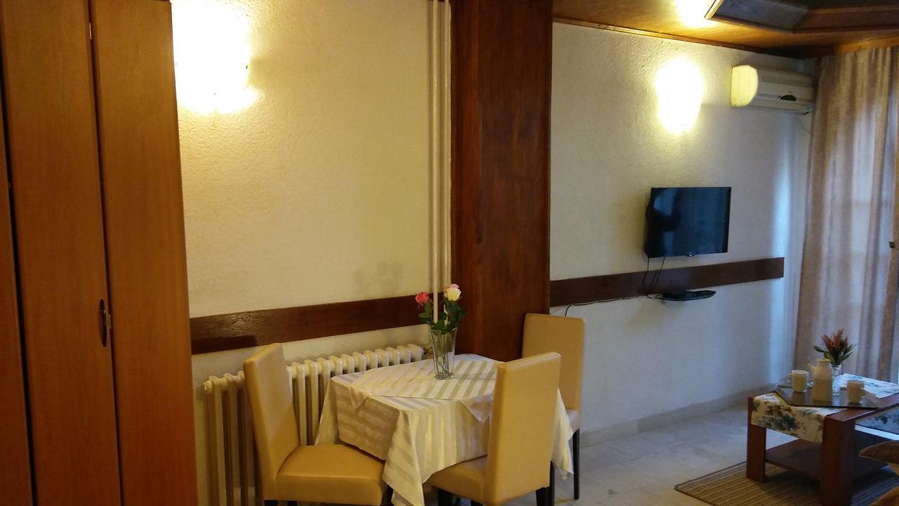 Guest House Villa Castio Petrovac Luaran gambar