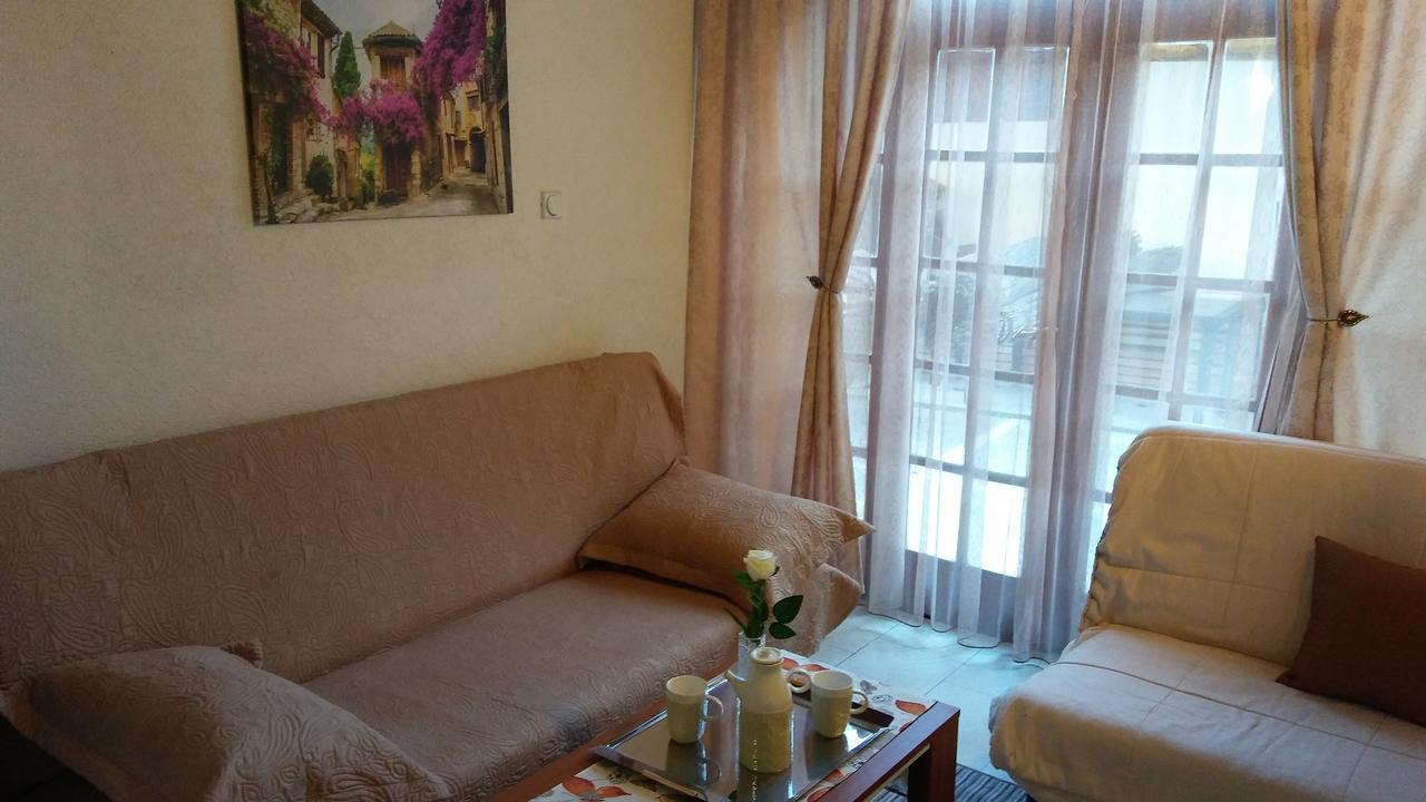 Guest House Villa Castio Petrovac Luaran gambar