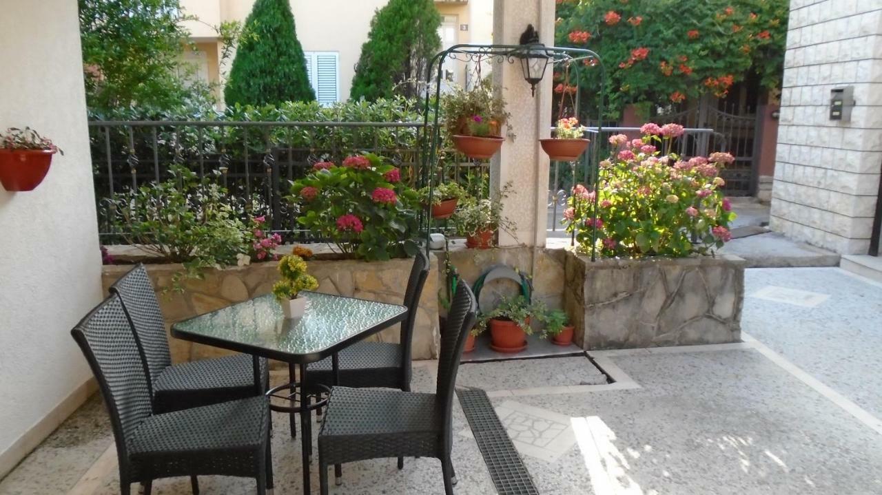 Guest House Villa Castio Petrovac Luaran gambar